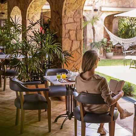 אסונסיון Las Lomas Casa Hotel מראה חיצוני תמונה