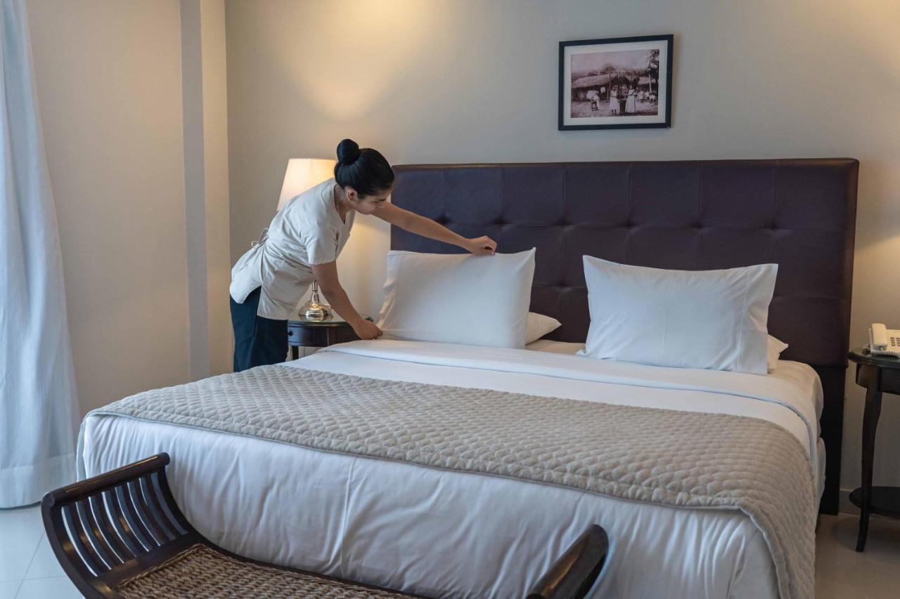 אסונסיון Las Lomas Casa Hotel מראה חיצוני תמונה