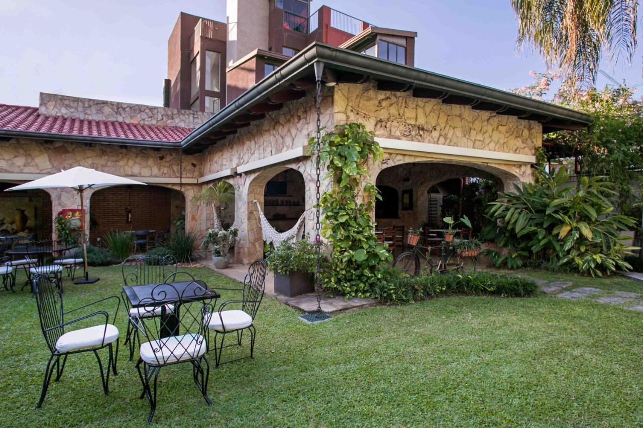 אסונסיון Las Lomas Casa Hotel מראה חיצוני תמונה