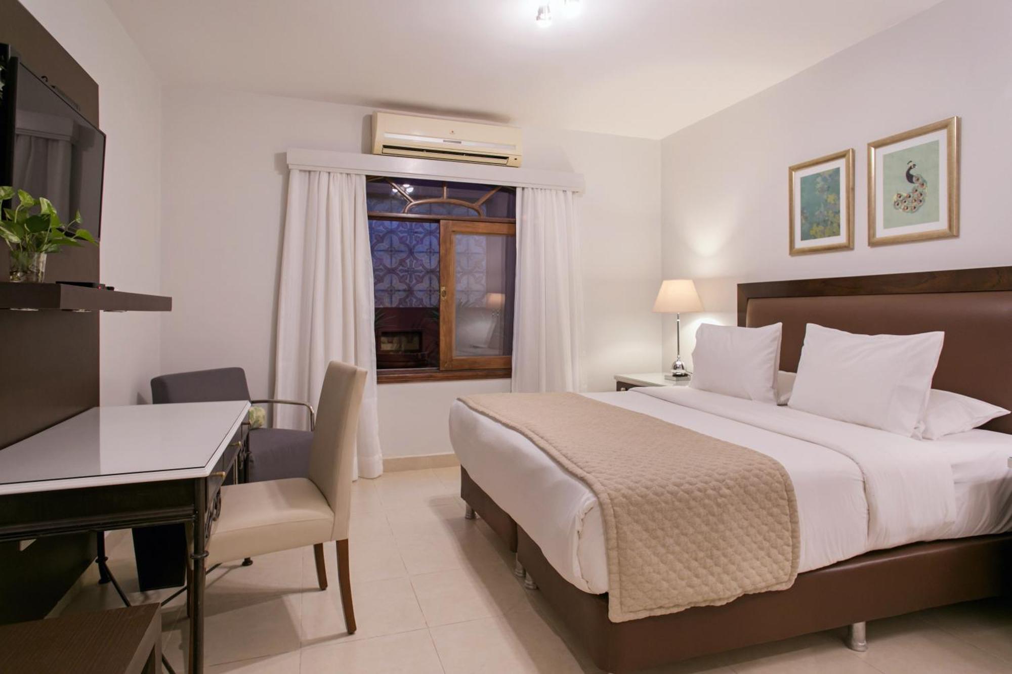 אסונסיון Las Lomas Casa Hotel מראה חיצוני תמונה