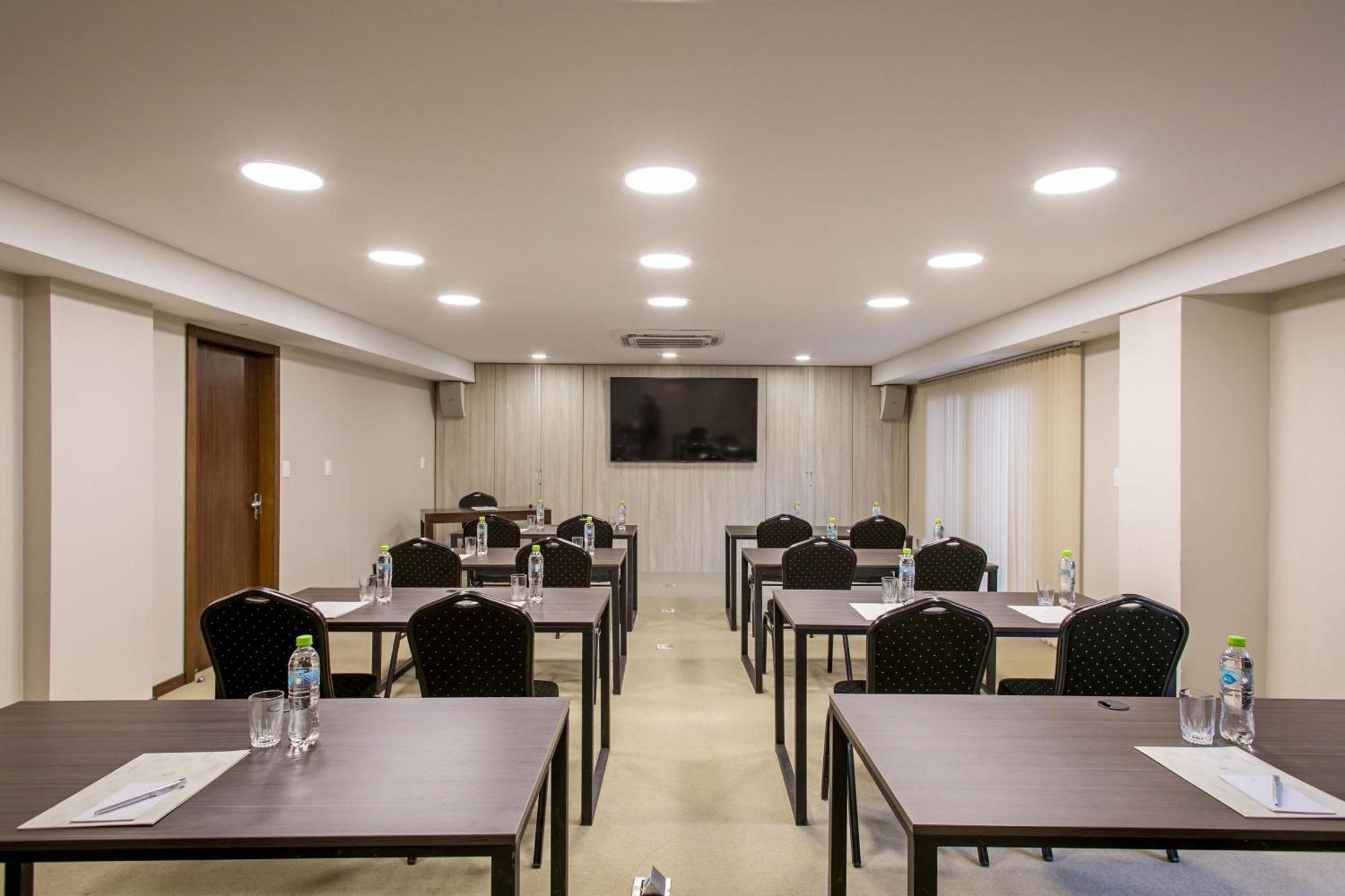 אסונסיון Las Lomas Casa Hotel מראה חיצוני תמונה
